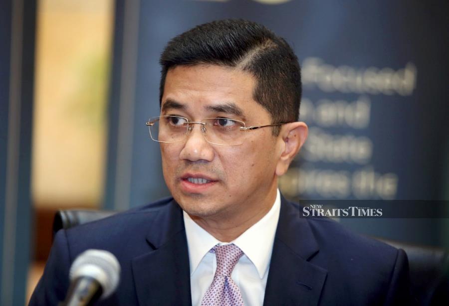 Azmin Seeks To Strike Out Suit By 10 Gombak Voters New Straits Times Malaysia General 