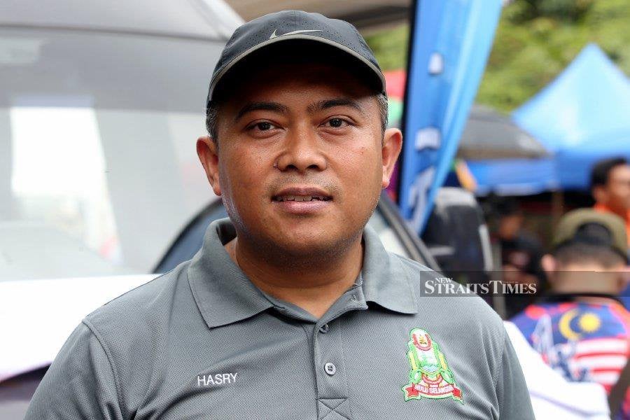 Hulu Selangor Municipal Council president Mohd Hasry Nor Mohd revealed that these campsites were located near riverbanks or hillsides, which are known as high risk areas in terms of safety. - NSTP/HAIRUL ANUAR RAHIM