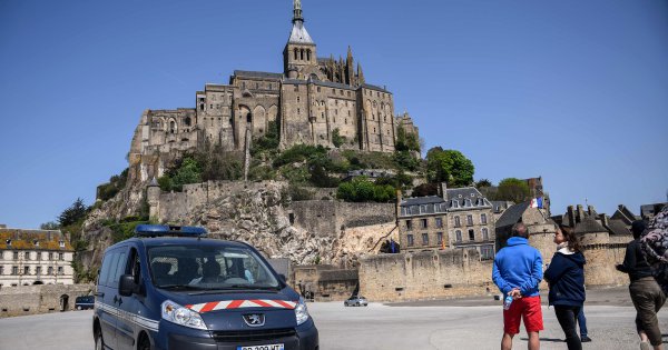 French police arrest suspect over Mont Saint Michel scare