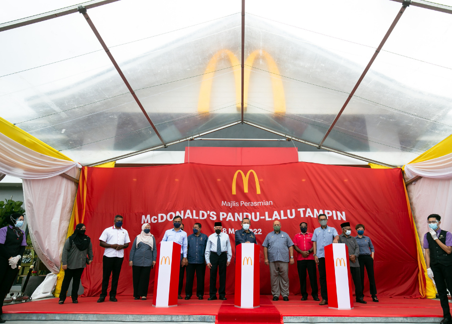 The restaurant is the first to showcase a design reminiscent of native Negeri Sembilan houses with long roofs. - File pic credit (McDonald’s Malaysia)