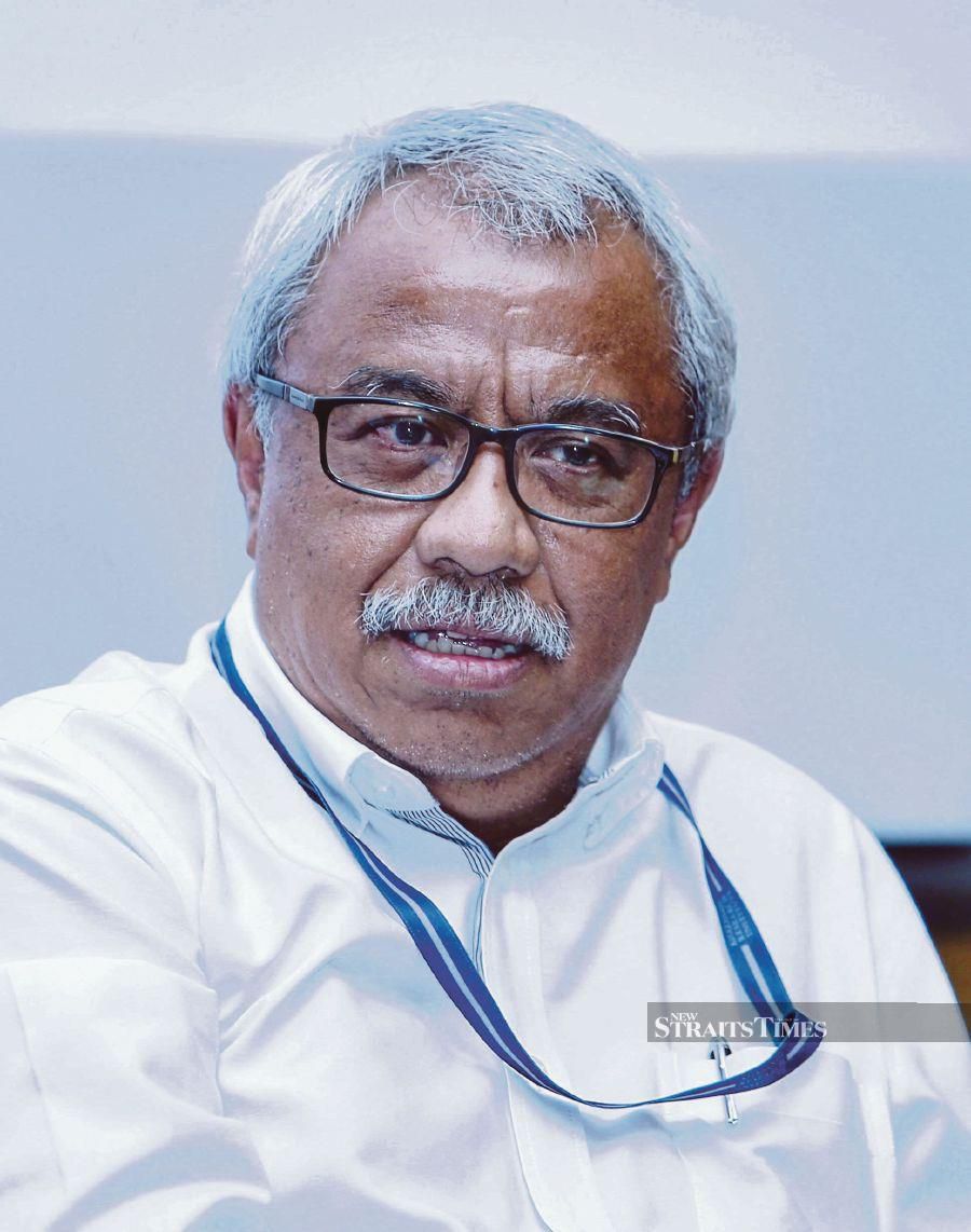 Malaysia Airports Holdings Bhd (MAHB) has named former Malaysian Aviation Commission (Mavcom) executive chairman Datuk Dr Nungsari Ahmad Radhi as its non-independent non-executive chairman. NSTP/ASWADI ALIAS.