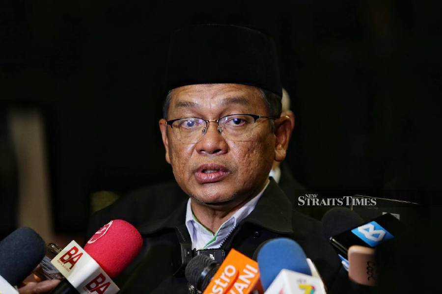 The public is advised to exercise caution following actions by irresponsible parties who used the image, profile and position of Minister in the Prime Minister’s Department (Religious Affairs) Datuk Dr Mohd Na’im Mokhtar. - NSTP/MOHD FADLI HAMZAH