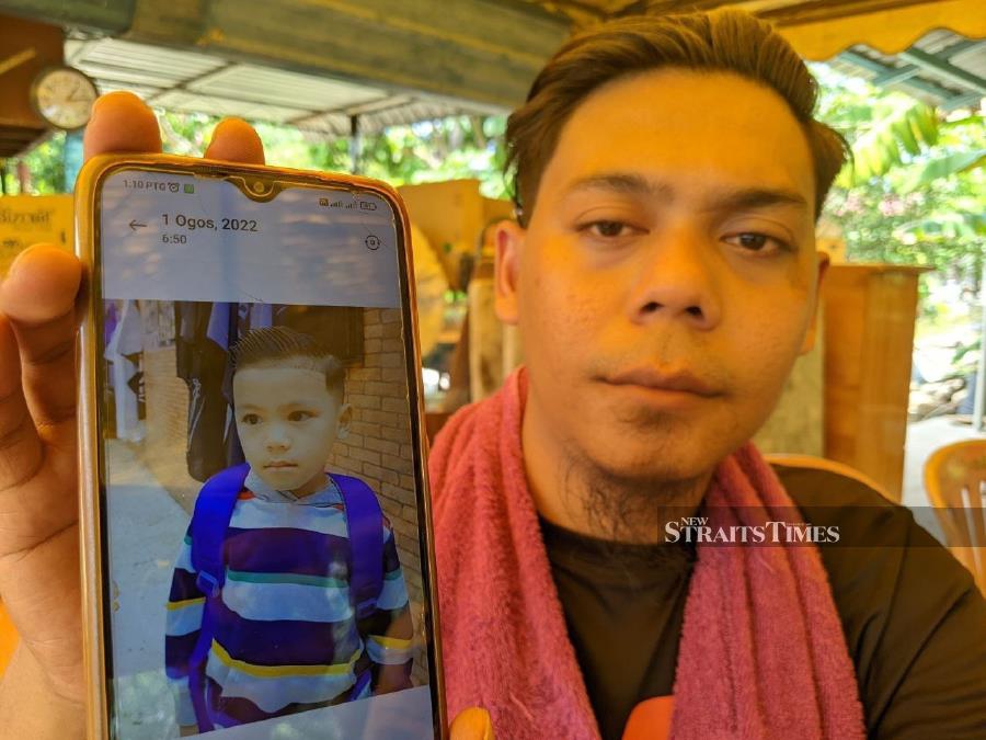 Ahmad Khairul Nizam Ahamad Fami said they had arrived from Penang at the homestay at about 6pm for a family gathering and he was busy preparing meals with the other adults while the children were playing outside when he heard his wife scream. - NSTP/ZUHAINY ZULKIFFLI