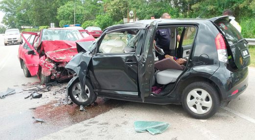 Senior citizens killed in head-on accident  New Straits 