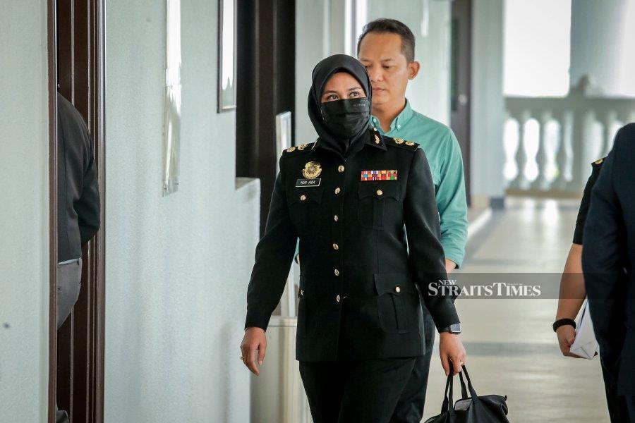 Malaysian Anti-Corruption Commission (MACC) senior officer Nur Aida Arifin, testifying as the 49th prosecution witness, told the High Court that the feedback she received was that Yak did not want to give his statement here. - NSTP/ASYRAF HAMZAH