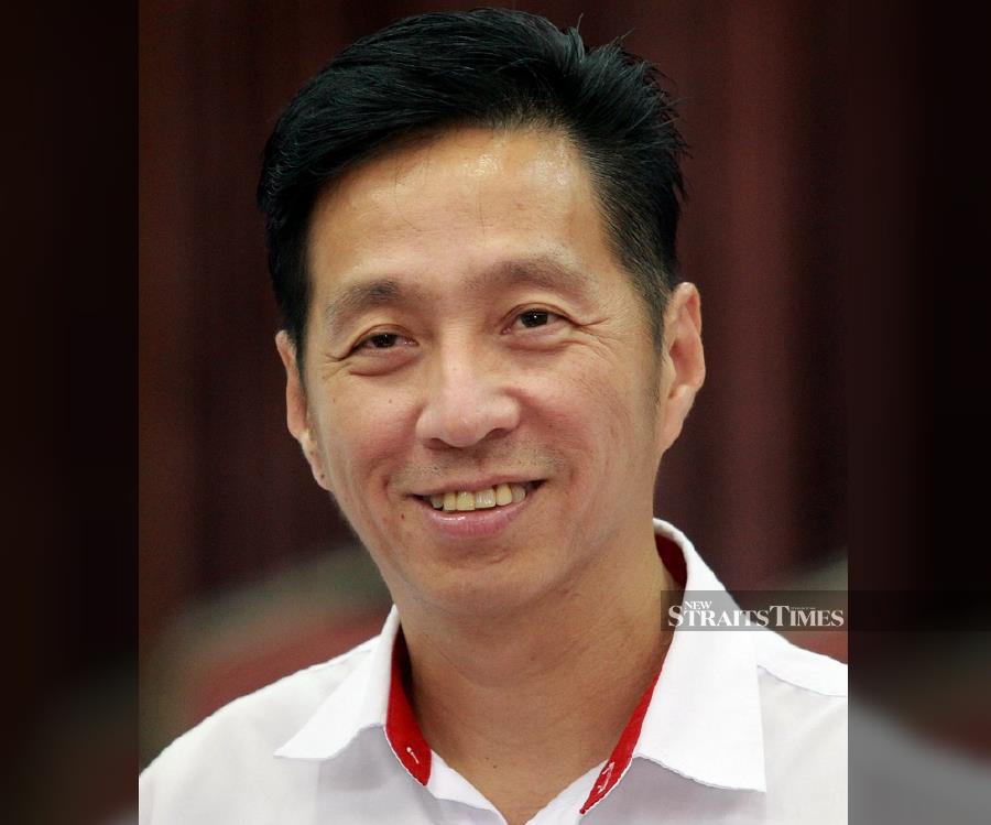 Gerakan Ticks Off Dap For Failing To Defend Non Bumi Rights On Matriculation Quota Issue