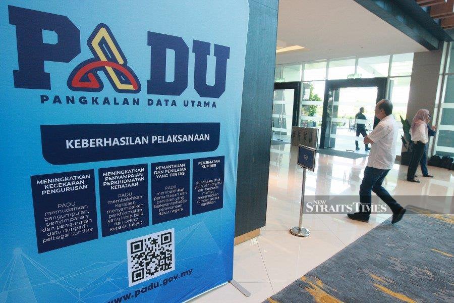 The March 31 deadline for Central Database Hub (Padu) registration should stay, as extending it would result in eligible recipients not receiving government assistance on time. - NSTP/ FAIZ ANUAR