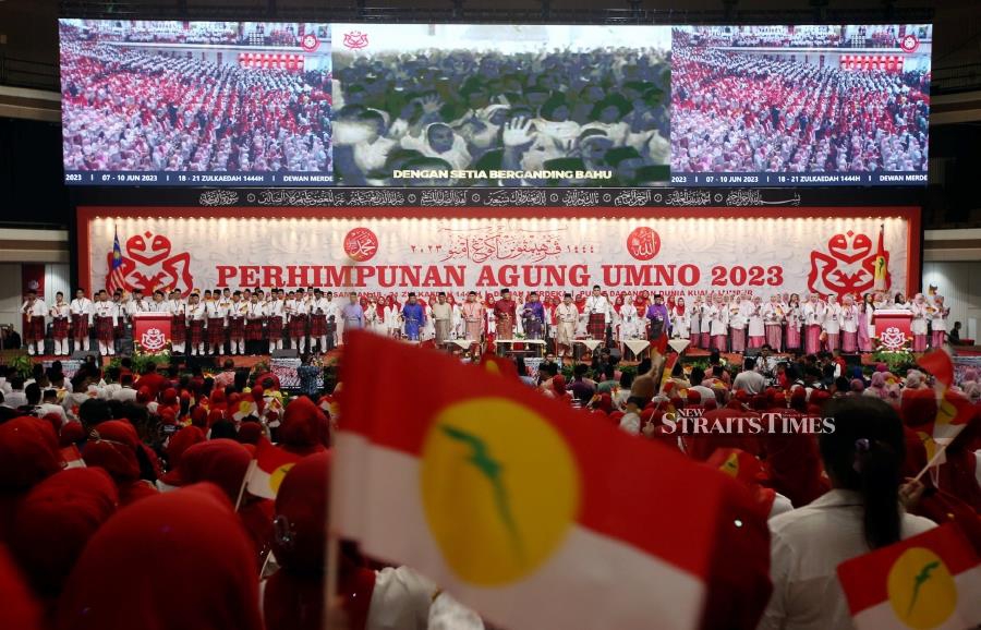 Party Flag Hoisted To Mark Start Of Umno General Assembly | New Straits ...