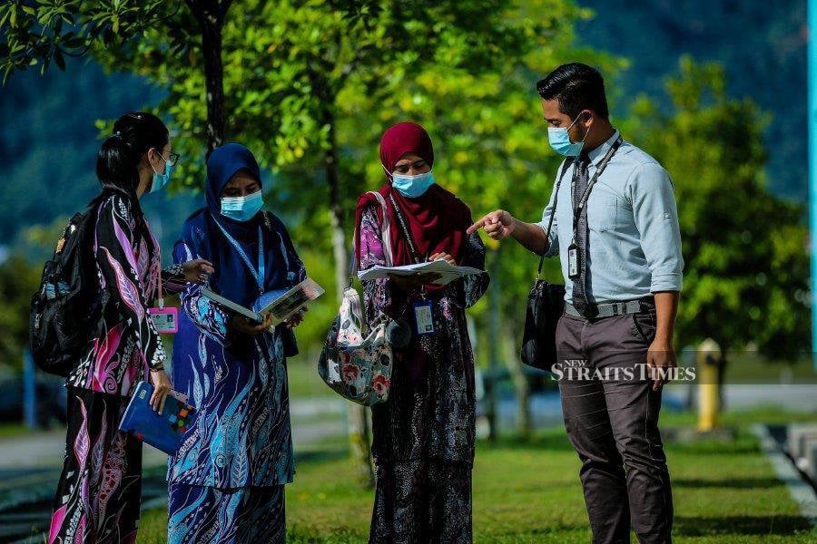 Malaysia’s higher education system is entering a new phase of development. This is visibly echoed in the messages coming from the new-look Higher Education Ministry. - NSTP file pic
