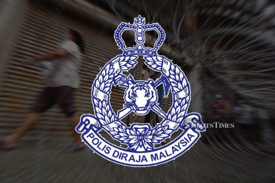 Police yesterday arrested and fined 33 patrons and five employees of a bistro at Jalan Song, here, for violating Standard Operating Procedures (SOPs) set to prevent the spread of Covid-19. - NSTP file pic