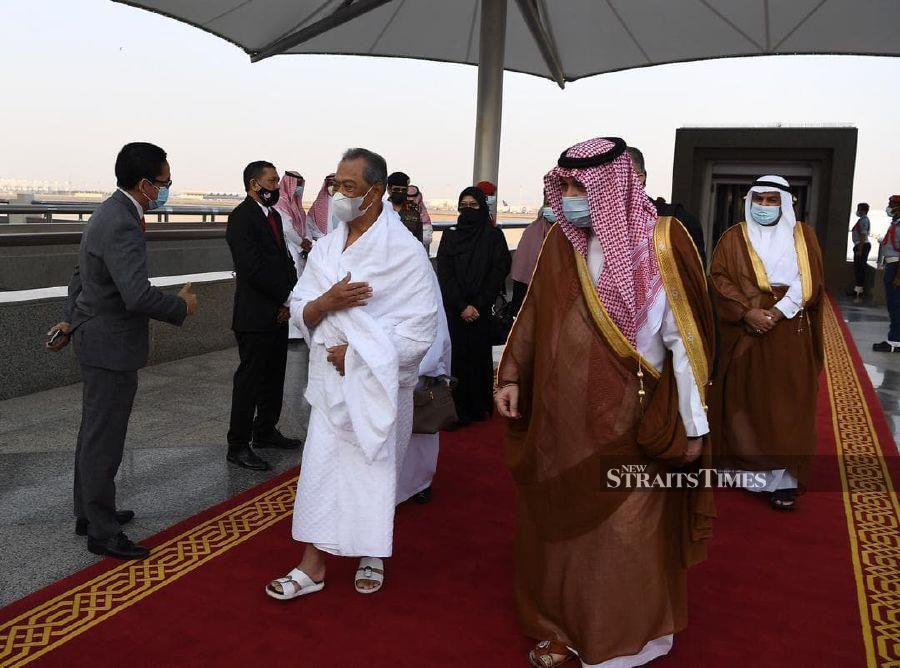 Prime Minister Tan Sri Muhyiddin Yassin and wife, Puan Sri Noorainee Abdul Rahman, arrived at King Abdulaziz International Airport in Jeddah at 5.31pm (local time) for a four-day official visit to Saudi Arabia. - NSTP/ courtesy of PMO