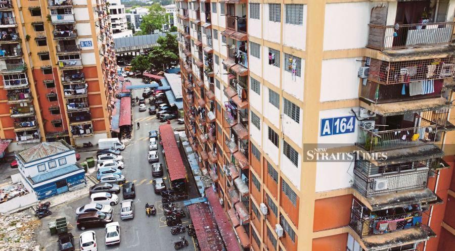 The National Housing Rental Association has suggested that the Housing and Local Government Ministry (KPKT) and state local authorities create special laws to address issues related to the rental of People’s Housing Programme (PPR) homes, which often become problematic. - NSTP/MOHAMAD SHAHRIL BADRI SAALI