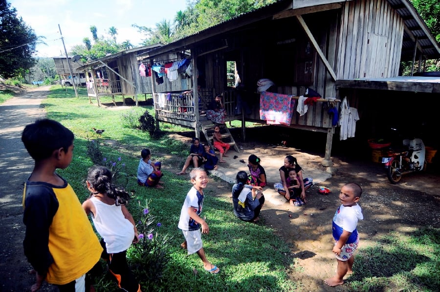 Cameron Highlands First generation Felda  settlers 