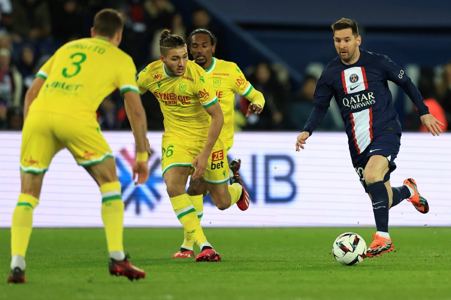 CANAL FOOTBALL CLUB EDITION SPECIALE PSG/BAYERN