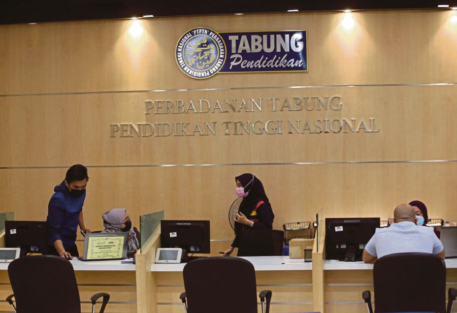 The National Higher Education Fund Corporation (PTPTN) has allocated RM231,000 to ease the financial burden of 462 needy students studying at Universiti Sains Malaysia (USM).