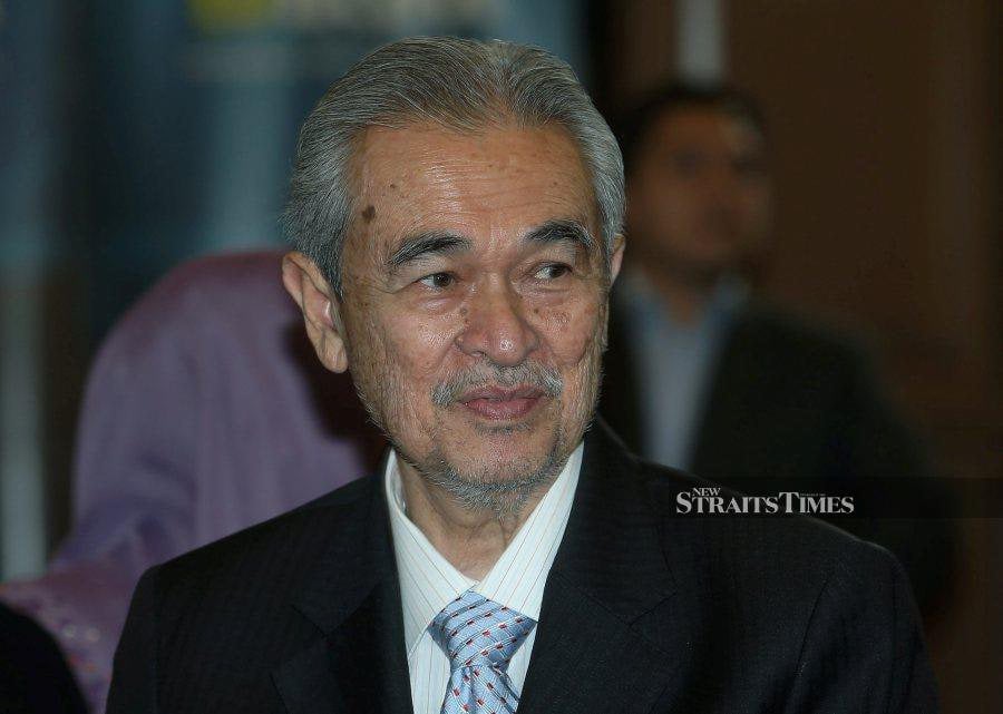 Health Minister Khairy Jamaluddin, for the first time, shared that his father-in-law, Tun Abdullah Ahmad Badawi, suffers from dementia, and does not remember his family members anymore.  - NSTP file pic