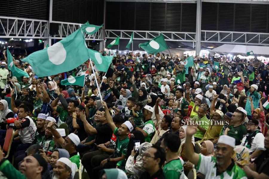 Pas' landslide victory in the Kemaman by-election might be perceived as a signal from Terengganu voters rejecting opposition representative in the state, Datuk Seri Dr Ahmad Samsuri Mokhtar said. - NSTP/GHAZALI KORI