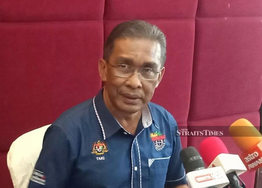Pas secretary-general Datuk Takiyuddin Hassan, however, said the use of logos other than their own during the election was not something new. - NSTP/ L. MANIMARAN