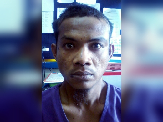 A suspected rapist gave police officers escorting him the slip while stopping for dinner at a restaurant in Pekan Nangoh here yesterday. The cops initially took the suspect, identified as Nasrudi@Sudi Ambo, 29, who has no travel document and was working as a plantation worker, out of the Beluran police lock-up at 1.37pm to retrieve some evidence to facilitate investigation into a rape case.