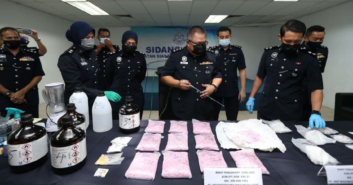 Penang Police Smash Drug Trafficking Syndicate, Six Nabbed [NSTTV ...