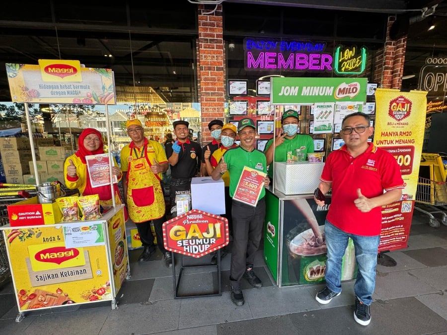 Nestlé Malaysia Bhd recently unveiled its first list of weekly winners of a cash prize of RM3,500 each for its biggest contest to date, the “Peraduan Nestlé Gaji Seumur Hidup” or “Nestlé Salary for Life” contest.