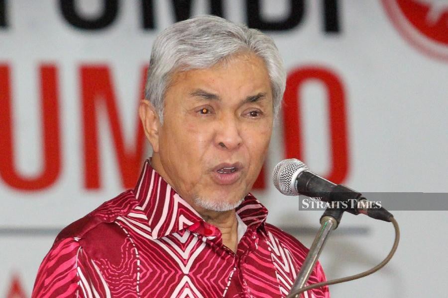 Perikatan Nasional (PN) is seen to be in a superior position not because the opposition is strong but because Umno is weak, Datuk Seri Dr Ahmad Zahid Hamidi said. - NSTP/ WAN NABIL NASIR