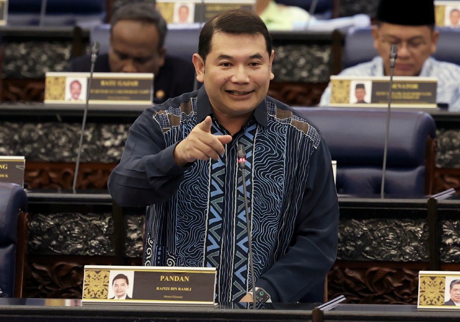 Economy Minister Rafizi Ramli said the CE rate was at 32 per cent last year due to the Covid-19 pandemic which caused many to lose their jobs. - Bernama pic