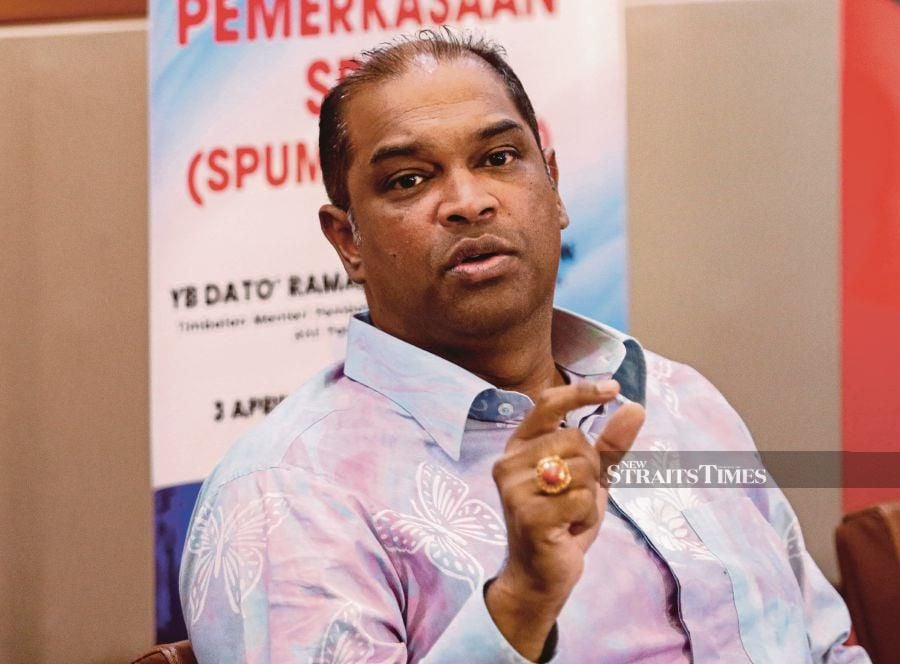 Deputy Minister of Entrepreneur Development and Cooperatives Datuk Ramanan Ramakrishnan is determined to continue to empower the economy in line with efforts to achieve the vision and mission of Prime Minister Datuk Seri Anwar Ibrahim. - STR/SADIQ SANI