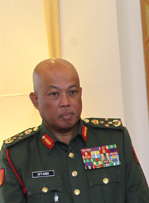 Raja Mohamed Affandi to take over from Zulkifeli as Armed Forces chief ...