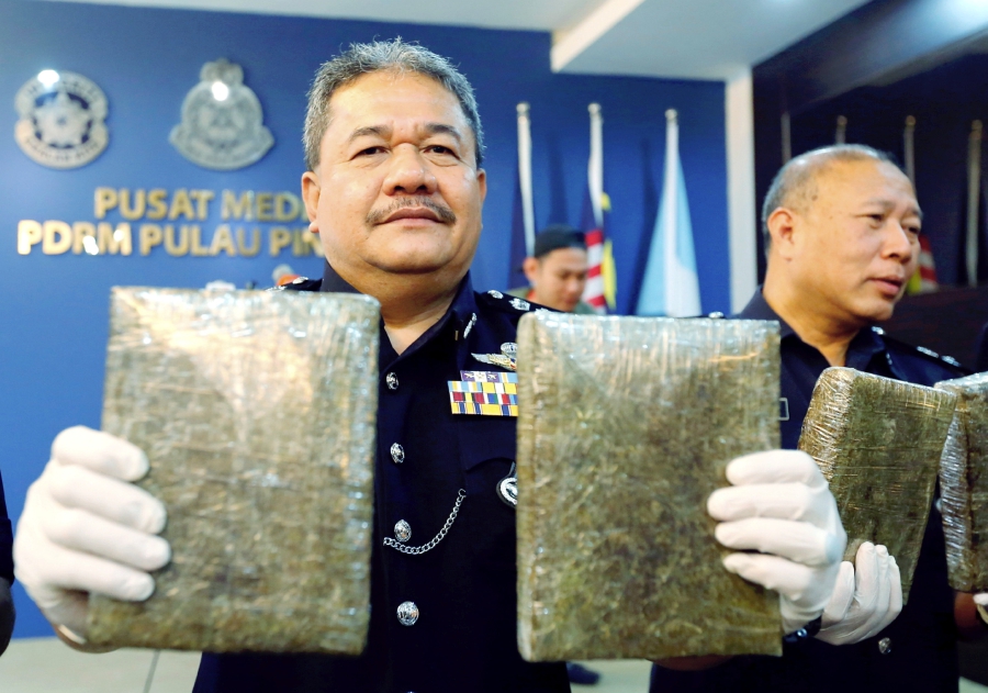 Men arrested on suspicion of ganja  trafficking New 