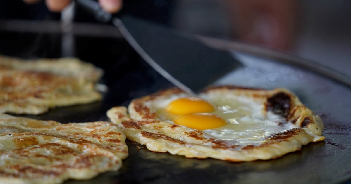 Toss it higher! Roti canai crowned 'world's best street food' | New ...