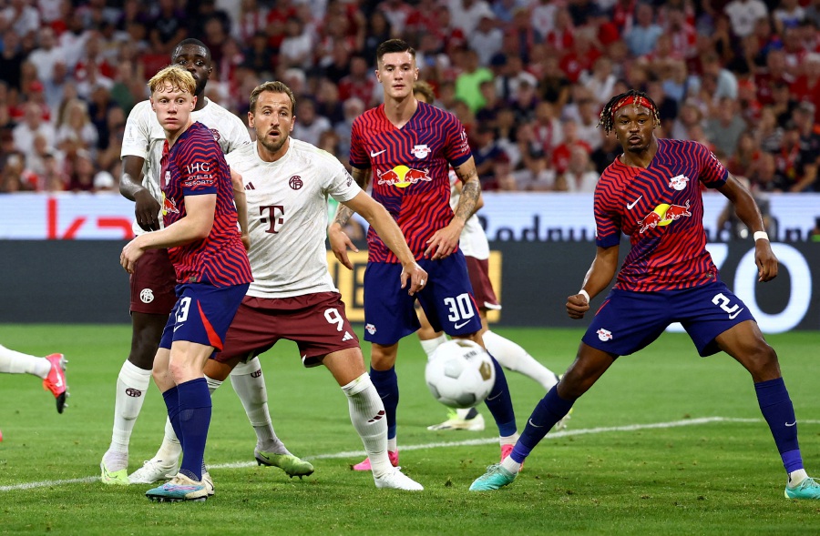 'Sorry Harry' As Kane Suffers Defeat In Bayern Munich Debut | New ...