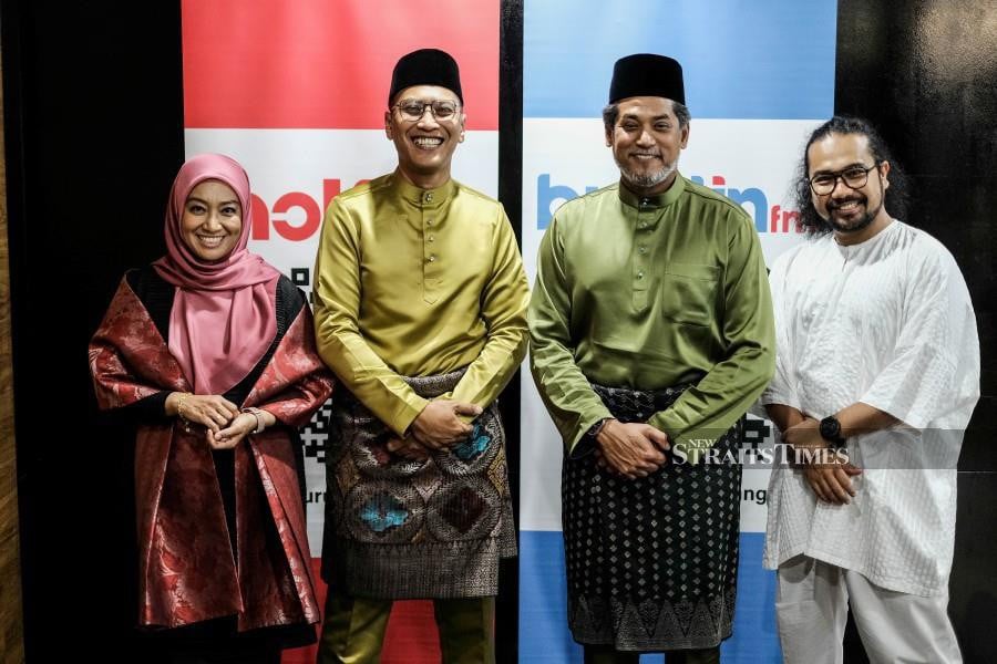 Malaysia should welcome international artists and celebrities to the country, said former Umno man Khairy Jamaluddin. -NSTP/HAZREEN MOHAMAD
