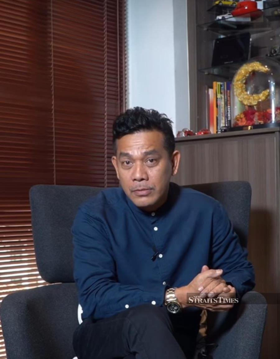 Datuk Rosyam Nor said that it was not fair to impose a total ban on controversial artistes (instagram iamrosyam)