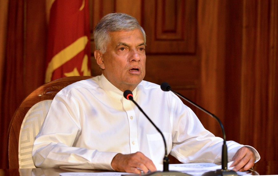 Sri Lanka PM not alerted to warning of attack because of feud