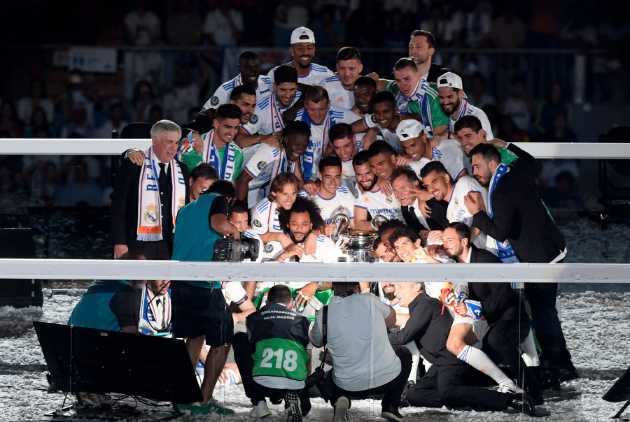 Perez tells Real Madrid to go for 15th European Cup amid huge celebrations  in city