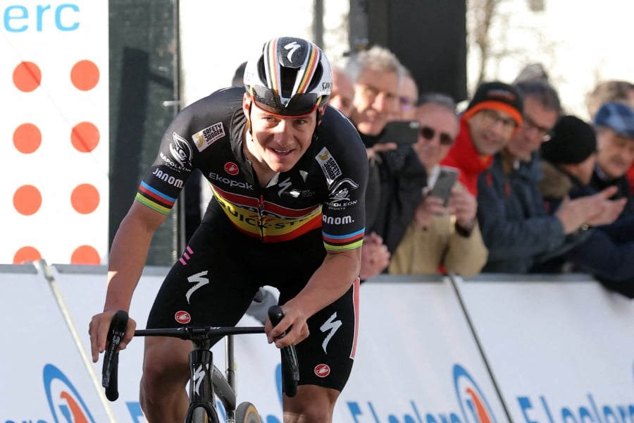  Evenepoel has his collarbone broken and is to return to Belgium to be operated, his Soudal-Quick Step team announced while Vingegaard was also heavily injured in a horror mass crash during stage four of the Tour of the Basque Country on Thursday. - AFP pic