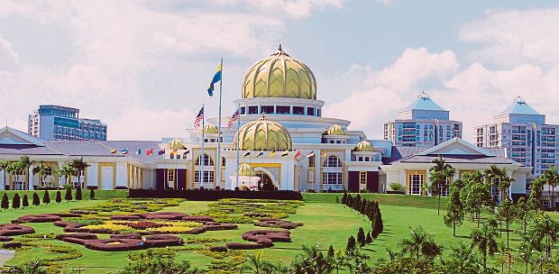 istana abdul aziz kuantan