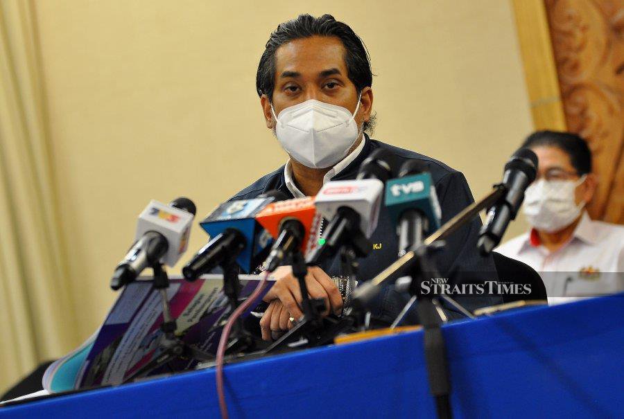 The construction of a new Papar Hospital which was scheduled to complete last year has been delayed, Health Minister Khairy Jamaluddin said. -  NSTP/MOHD ADAM ARININ