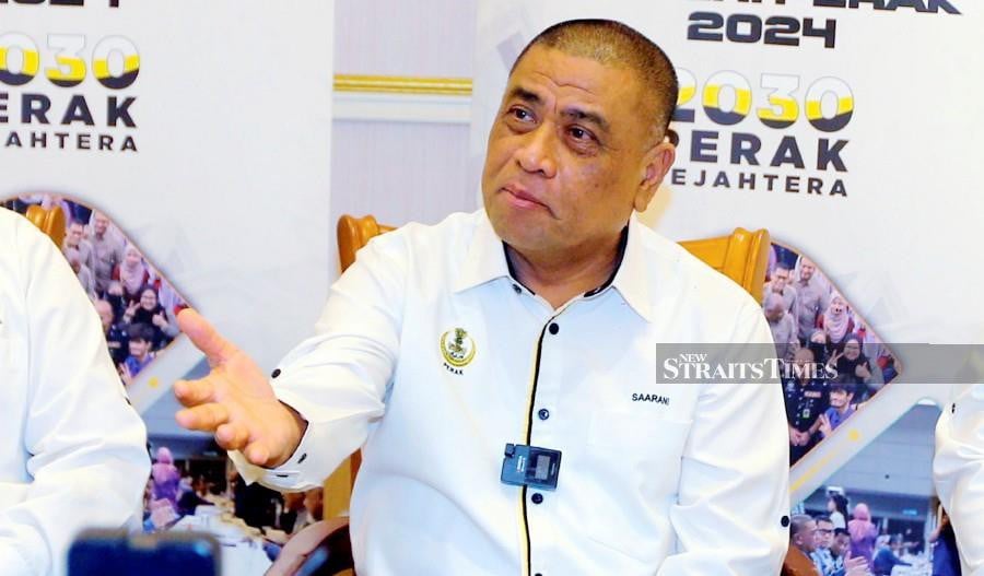 Perak Menteri Besar Datuk Seri Saarani Mohamad said that however, MB Inc only agreed to give an ex-gratia payment of RM2,000 for 0.4ha to the operators without permission on the 324.15ha of land in question. NSTP/L. MANIMARAN 