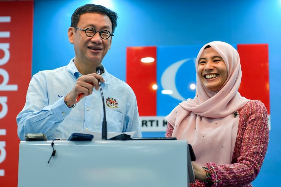 PKR vice-president Nurul Izzah Anwar (right) said the party would also hold a thanksgiving ceremony and a dinner to celebrate the sacrifices and contributions of members. With her was Subang MP Wong Chen. - BERNAMA pic