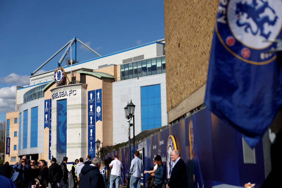 Chelsea have spent more than £75 million (RM445 million) on agents’ and intermediaries’ fees during transfer deals, according to figures released by the Football Association on Friday. REUTERS FILE PIC
