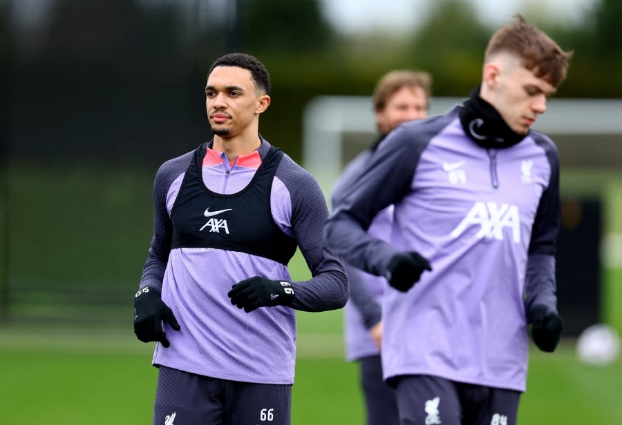 Liverpool's Trent Alexander-Arnold during training. (REUTERS/Molly Darlington)