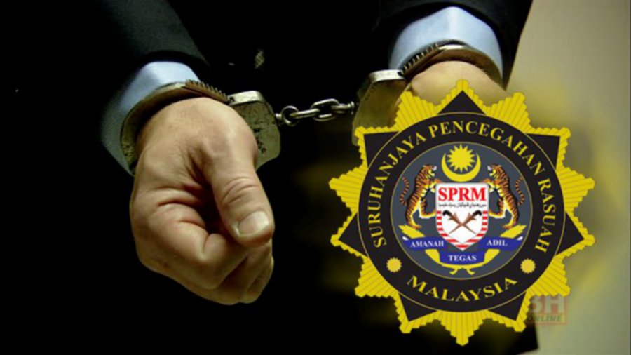 (File pix) The Malaysian Anti-Corruption Agency (MACC) yesterday arrested a manager of a Perlis government-owned quarry and a broker to facilitate investigation into alleged abuse of power involving the sale of two plots of land in the state. 