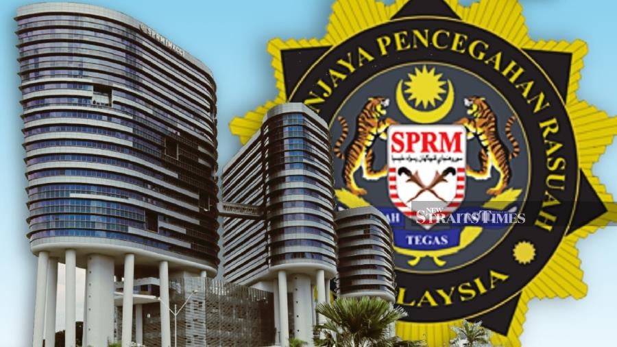 Malaysian Anti-Corruption Commission’s (MACC) Consultation and Corruption Prevention Panel has shot down claims by a former member that it is not acting on the corruption allegations against chief commissioner Tan Sri Azam Baki.  - NSTP file pic