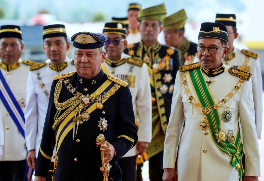 Foreign missions in Malaysia extended congratulations to His Majesty Sultan Ibrahim on the occasion of His Majesty’s ascension to the federal throne as the 17th King of Malaysia. - Bernama pic