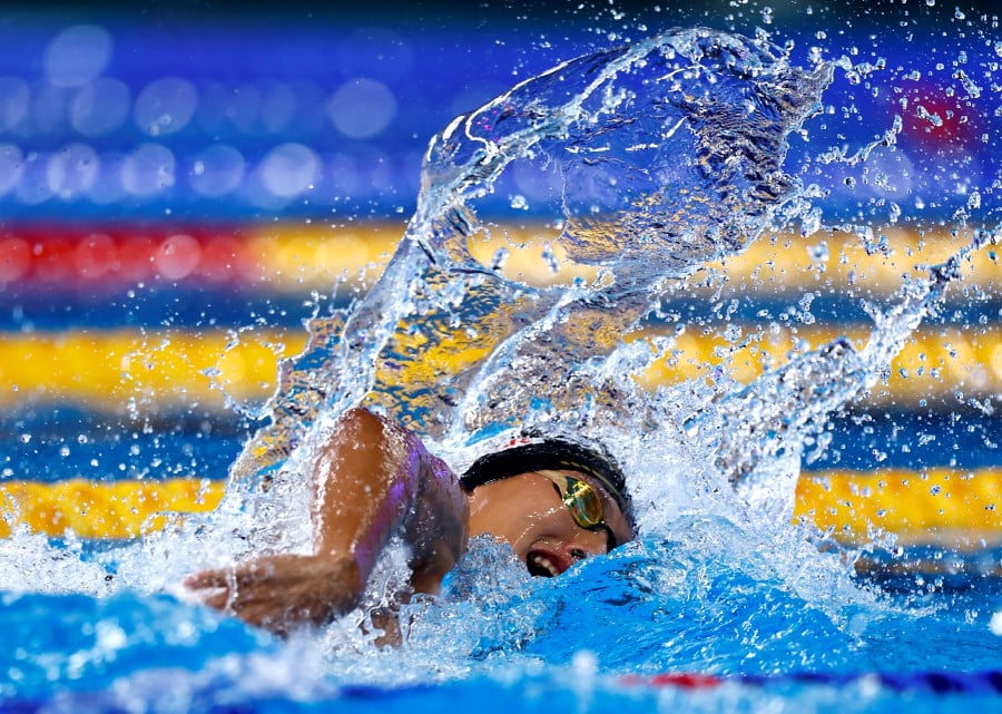 World Aquatics Championships - Aspire Dome, Doha, Qatar - Malaysia's Hoe Yean Khiew in action during the men's 200m freestyle heats - REUTERS pic