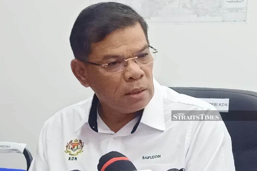 Home Minister Datuk Seri Saifuddin Nasution Ismail has asked Kedah Forestry Department and the Malaysian Mineral and Geoscience Department to reveal findings over the rare earth minerals theft in Sik early this year. - NSTP/ SYAHARIM ABIDIN