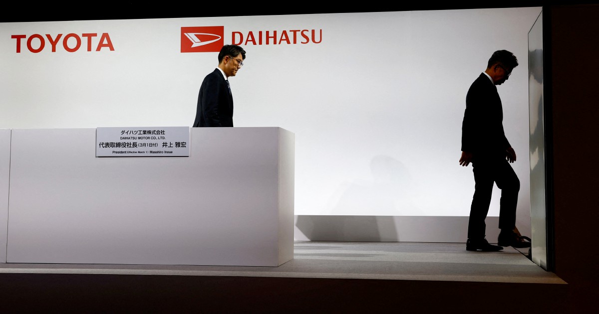 Toyota says president, chairman of scandalhit Daihatsu unit to step