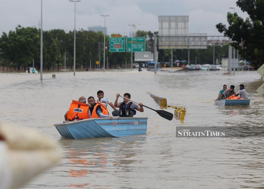 Nearly 16,000 members of various agencies braced for northeast monsoon ...